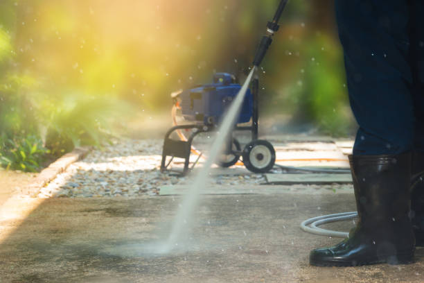 Best Pool Deck Cleaning  in Hampton, AR